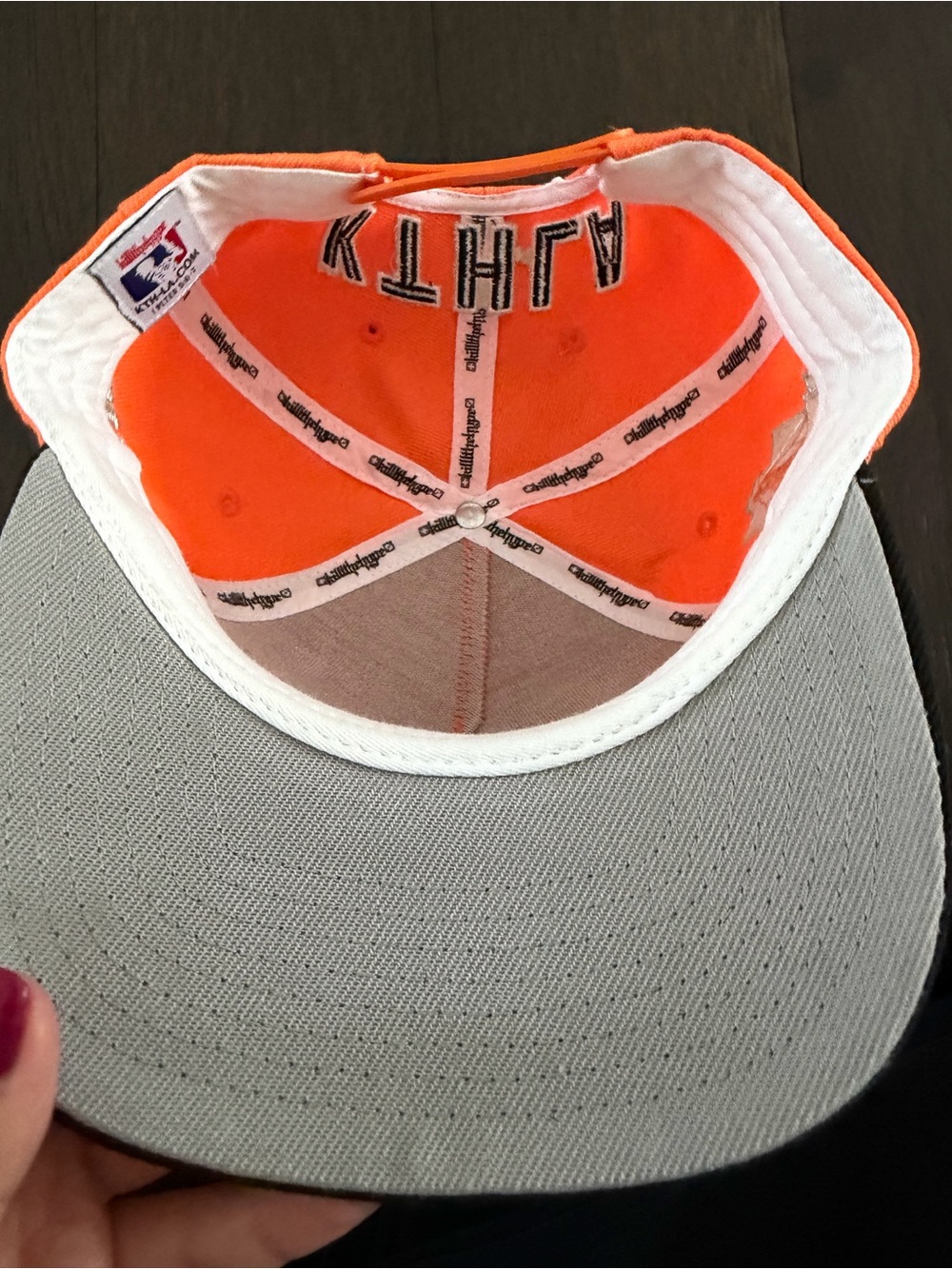 Orange and Black Men's Baseball Cap with Embroidered Logo - Picture 5 of 5